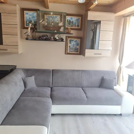 Flamingó Nyaraló *