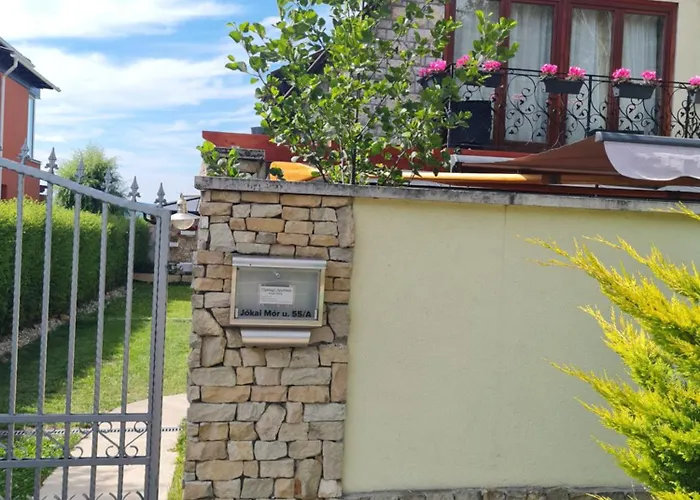 Flamingo Holiday home Balatonszarszo